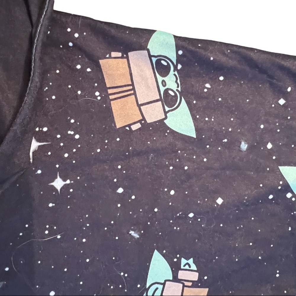 Disney Grugrow/Star Wars Leggings- like new condition- Size S - Picture 4 of 5